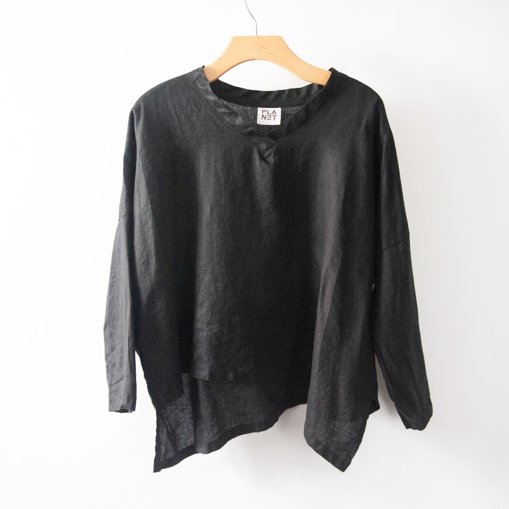 Planet by Lauren G Asymmetrical V-neck Linen Top
